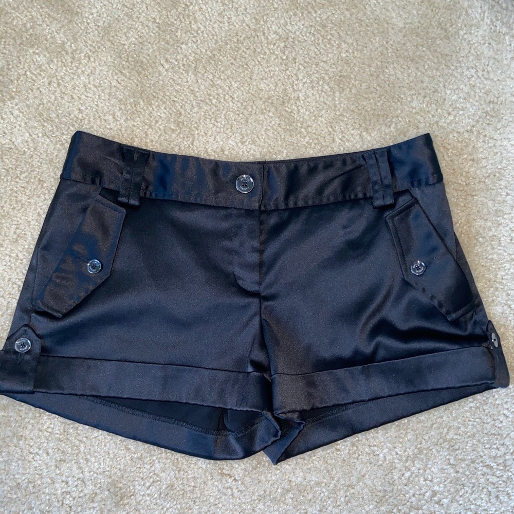 Express Shorts